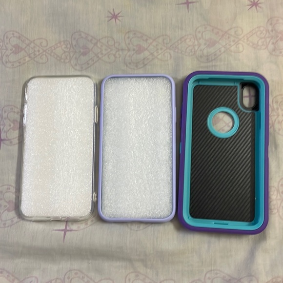 iPhone XR Cases - Picture 2 of 2